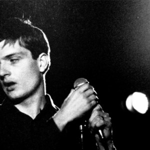 Ian-Curtis-2